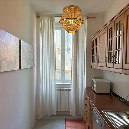 Flat Belpoggio 13 Trieste